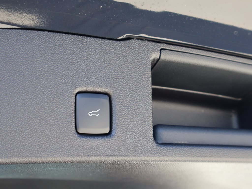 2025 Ford Escape ST-Line Elite photo 15