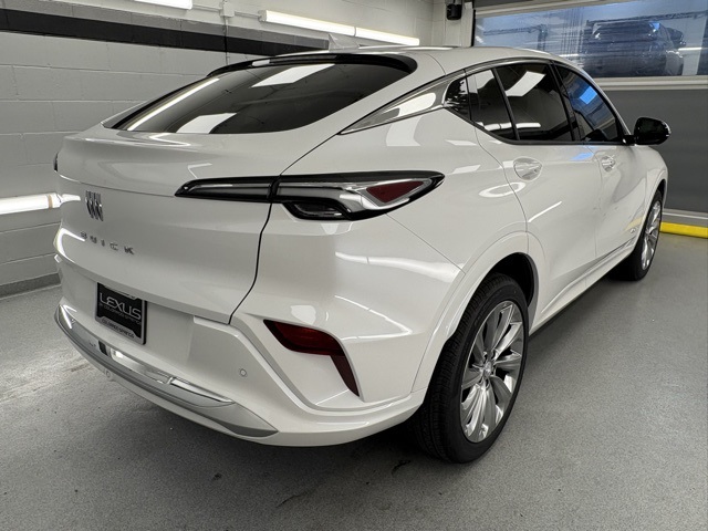 2025 Buick Envista Avenir photo 5