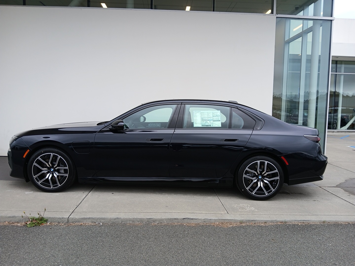 2026 Bmw 750e 750e xDrive photo 4