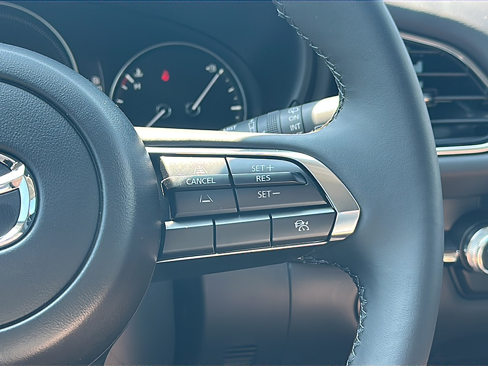 2025 Mazda CX-30 2.5 S Preferred photo 10