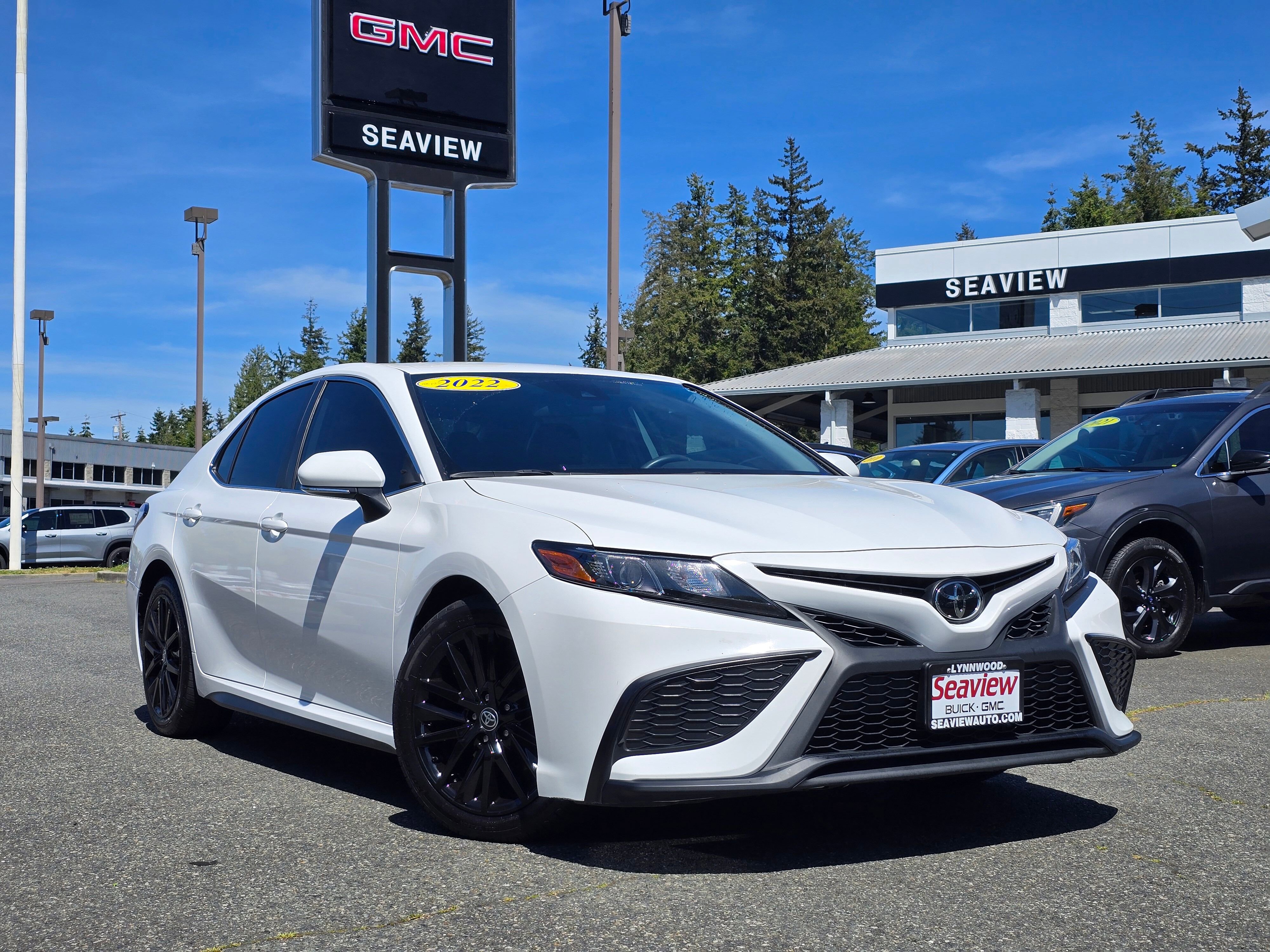 Used 2022 White Toyota SE image 1