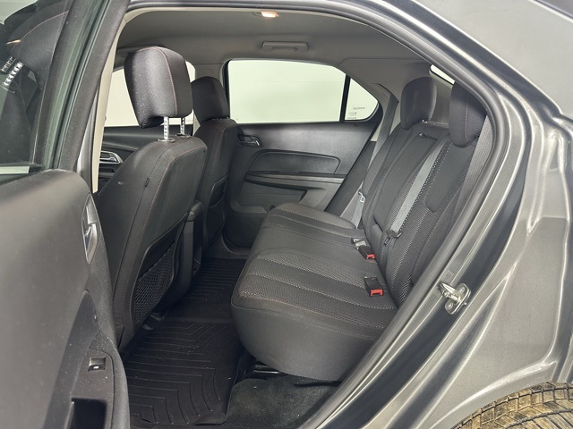 2013 Chevrolet Equinox photo 16