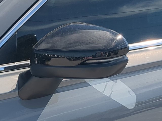 2025 Honda CR-V Hybrid Sport-L photo 8