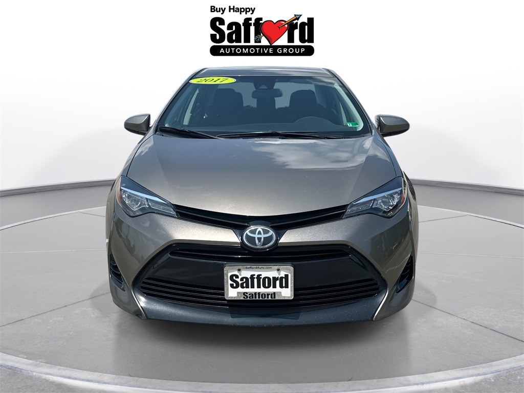 2017 Toyota Corolla LE photo 6