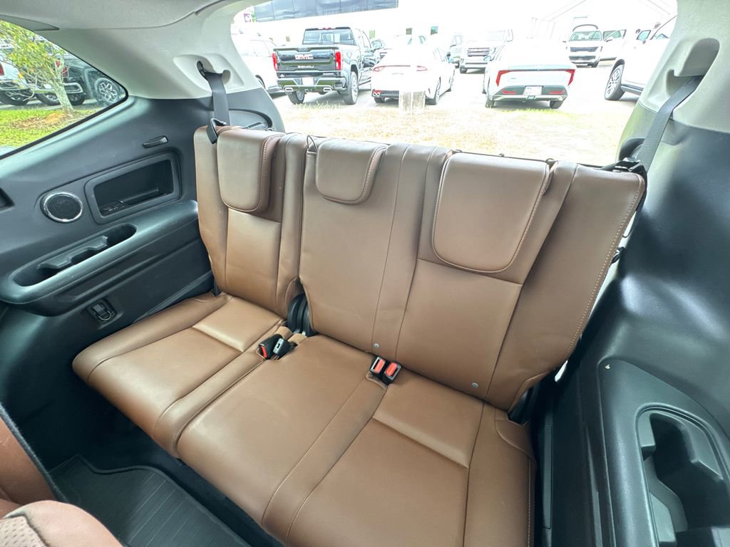 2021 Subaru Ascent Touring photo 18