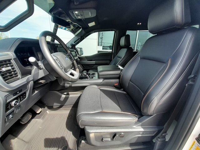 2025 Ford F-150 Lariat photo 39