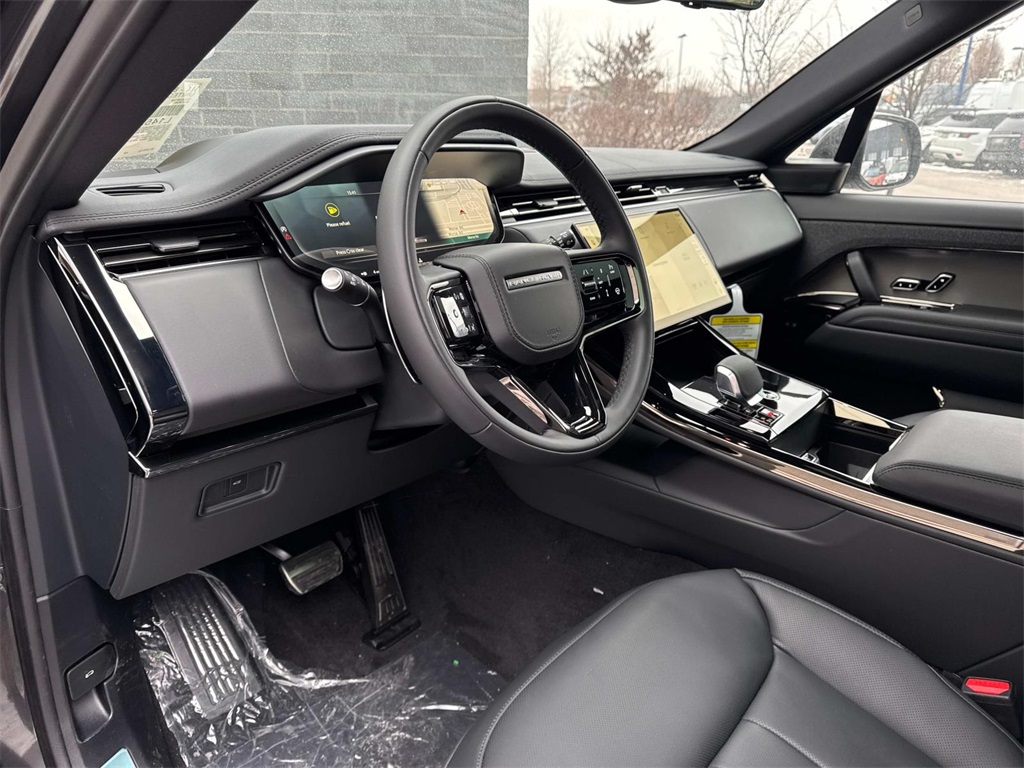 2025 Land Rover Range Rover Sport SE photo 19