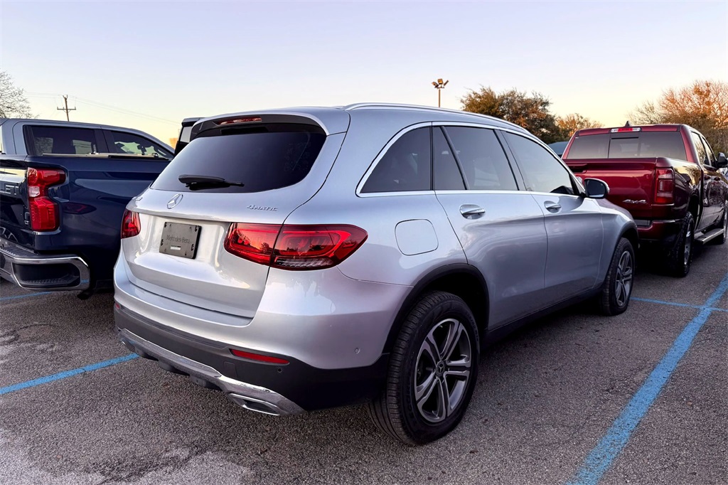 2022 Mercedes Benz GLC 300 4MATIC photo 4