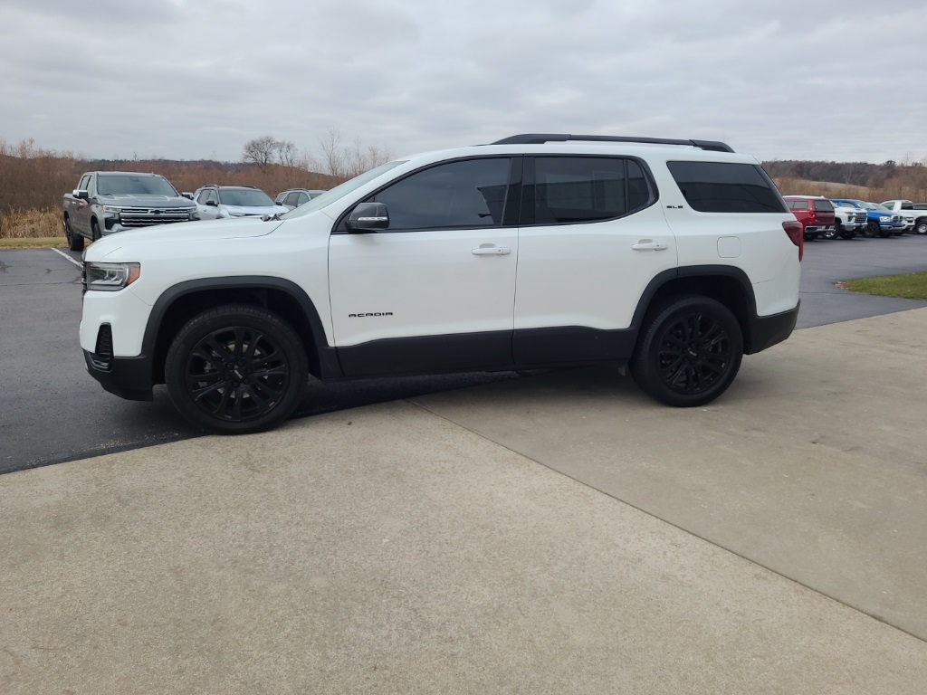 2023 Gmc Acadia SL photo 3