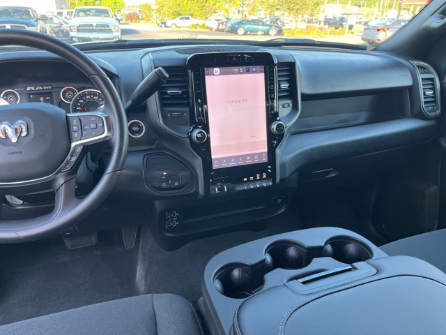 2025 Ram 2500 Tradesman photo 16