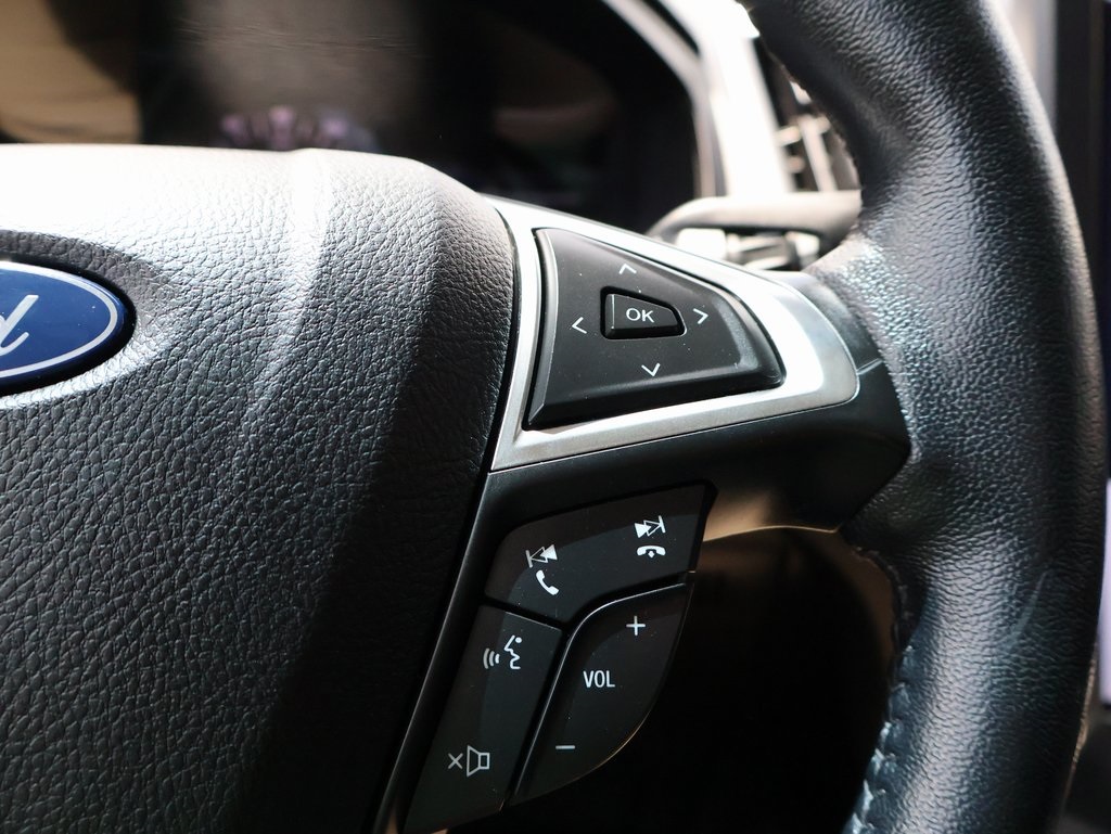 2023 Ford Edge Titanium photo 26