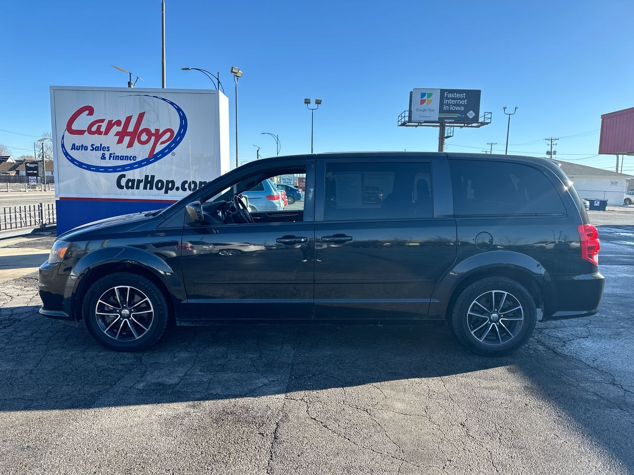 2016 Dodge Grand Caravan SE Plus's photo