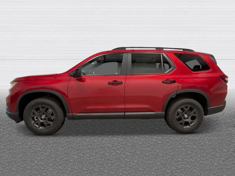 2025 Honda Pilot TrailSport photo 2