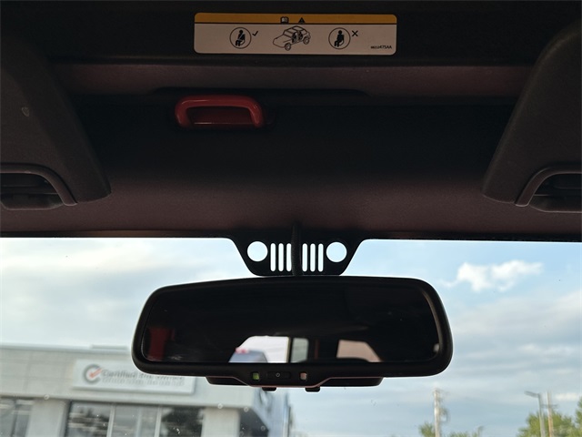 2015 Jeep Wrangler Unlimited Sport photo 27