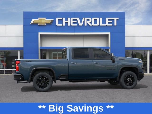 2026 Chevrolet Silverado 2500HD LT photo 4
