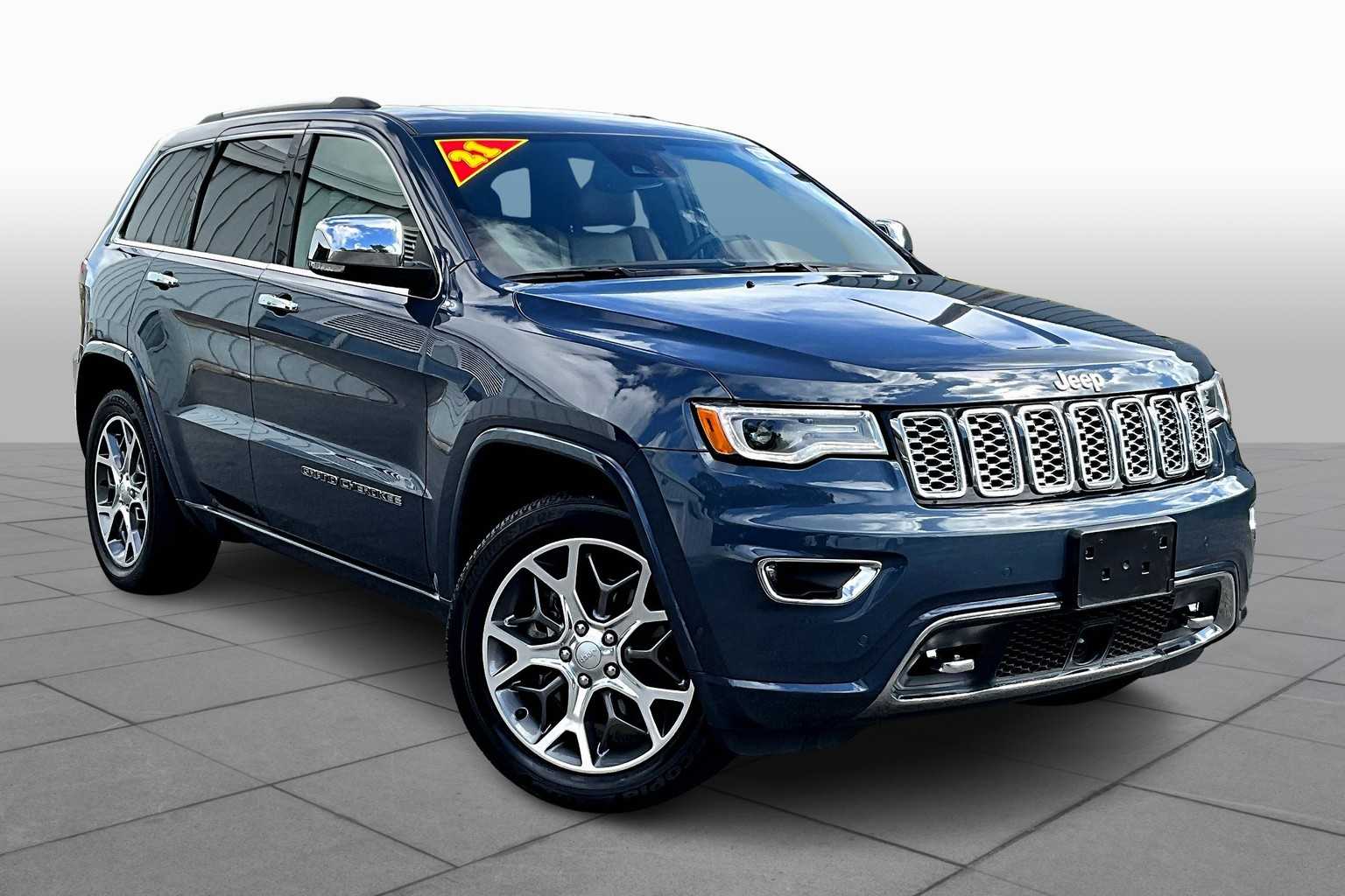 2021 Jeep Grand Cherokee Overland photo 2