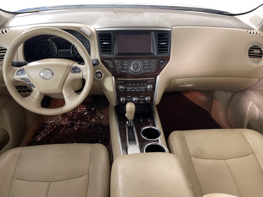 2014 Nissan Pathfinder SL photo 32