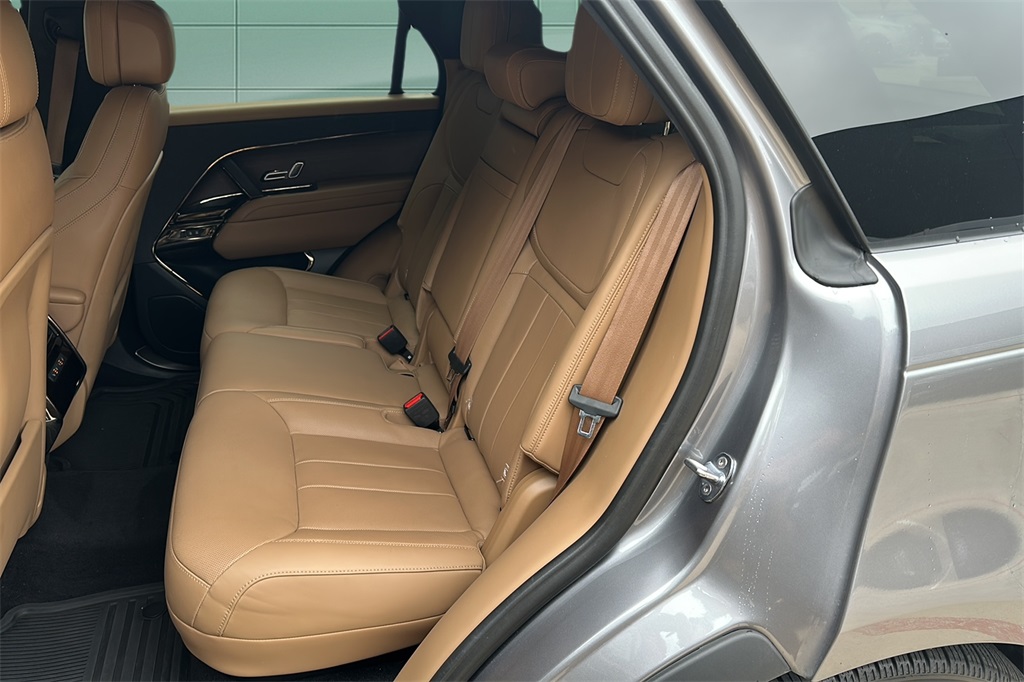 2023 Land Rover Range Rover Sport SE photo 24