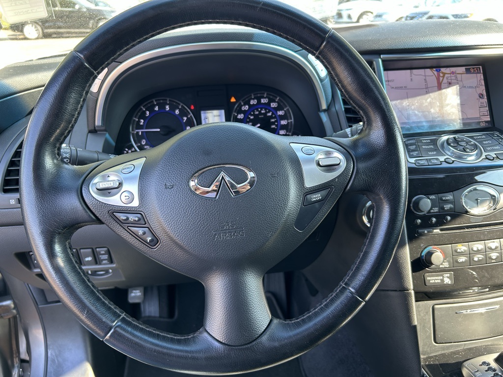 2013 Infiniti FX37 Base photo 13
