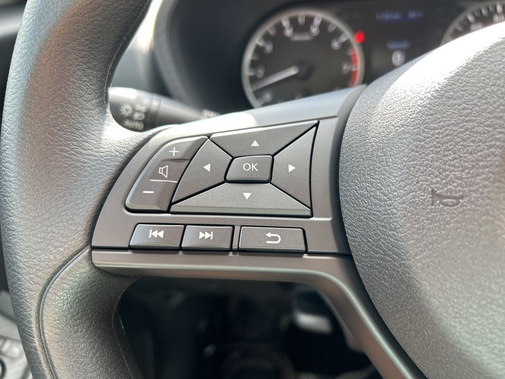 2025 Nissan Sentra S photo 18