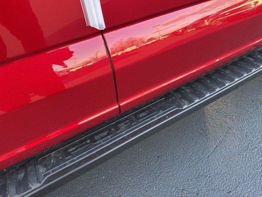 2025 Ford F-150 XLT photo 32
