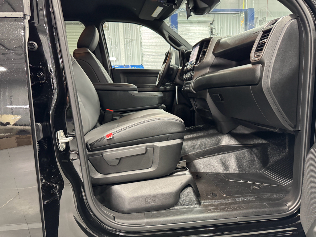 2025 Ram 4500 Tradesman photo 8