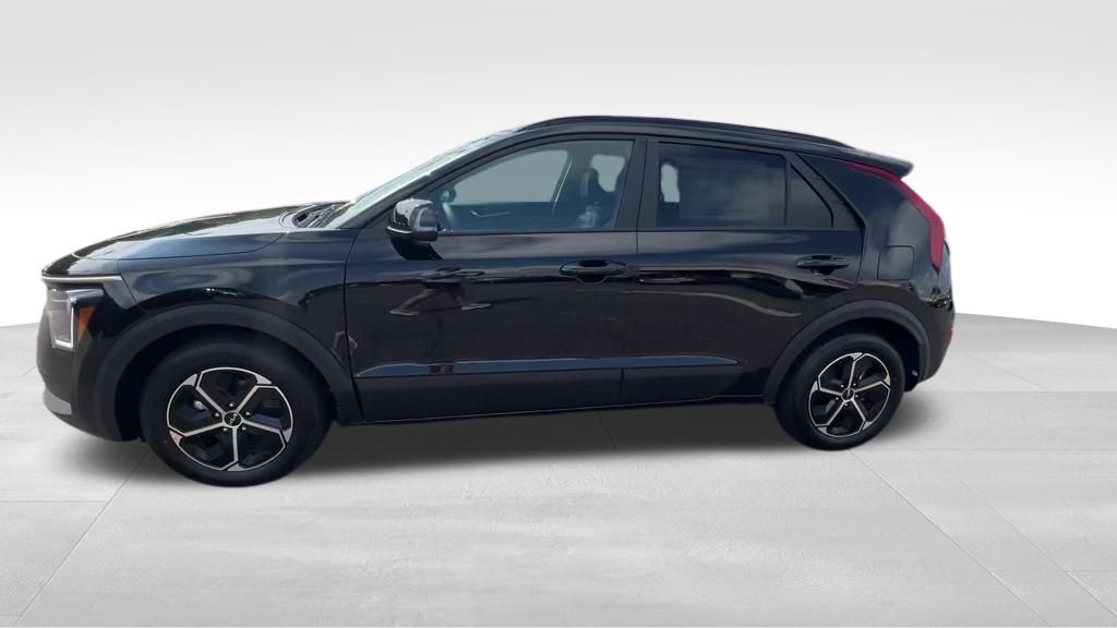 2025 Kia Niro EX photo 2