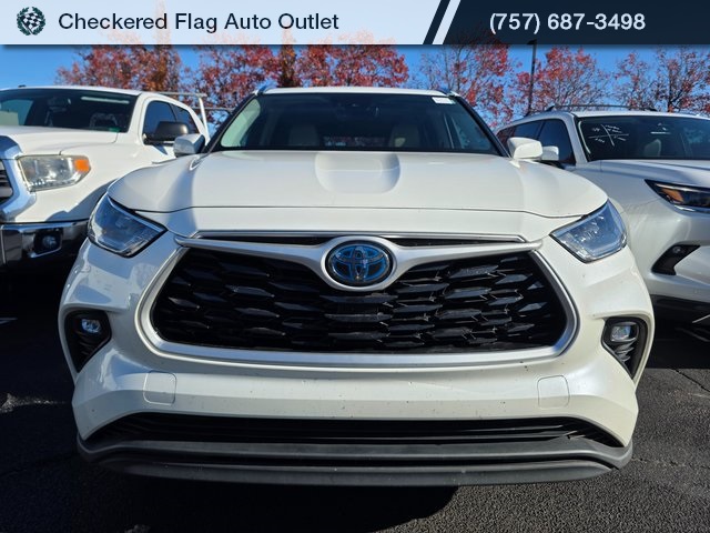 2020 Toyota Highlander Hybrid XLE photo 2