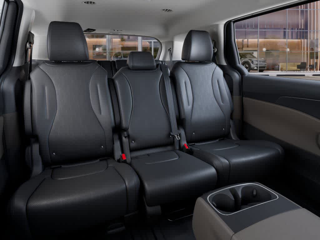 2026 Kia Carnival LXS photo 15