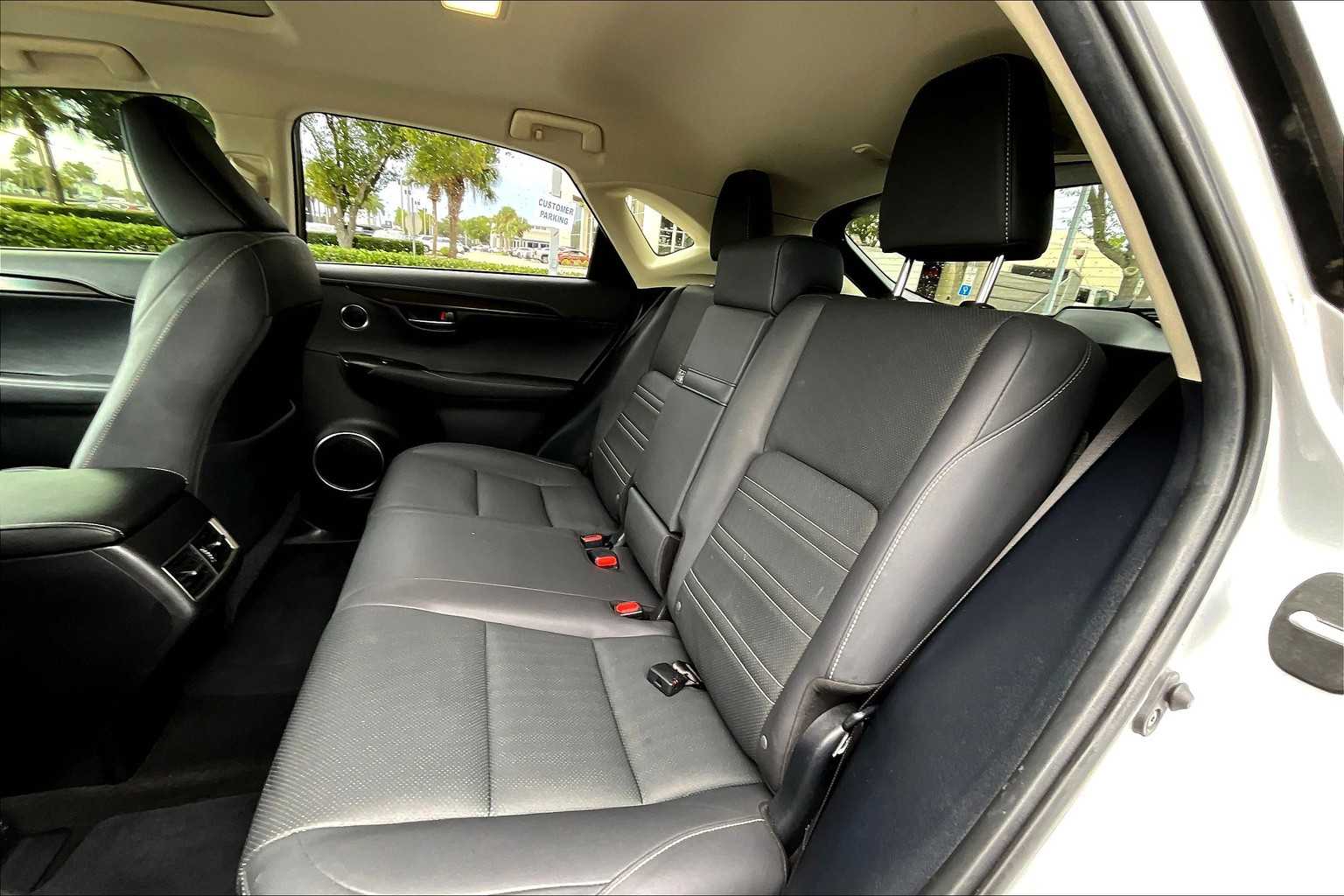 2019 Lexus NX 300 Luxury photo 19