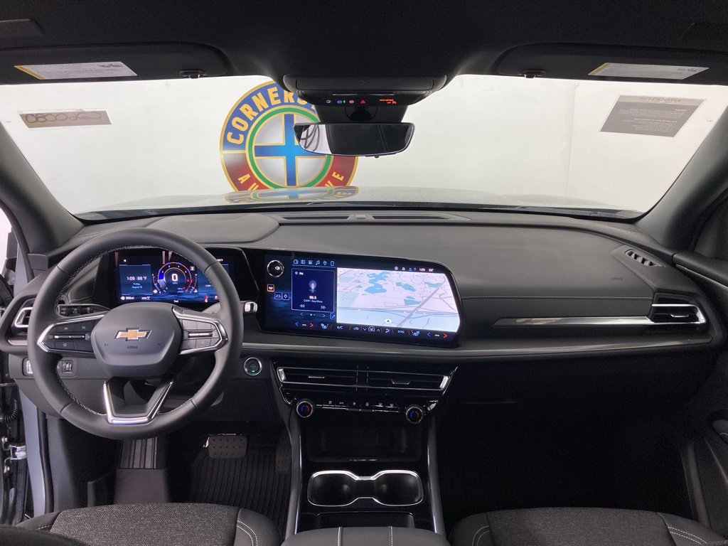 2026 Chevrolet Traverse photo 6