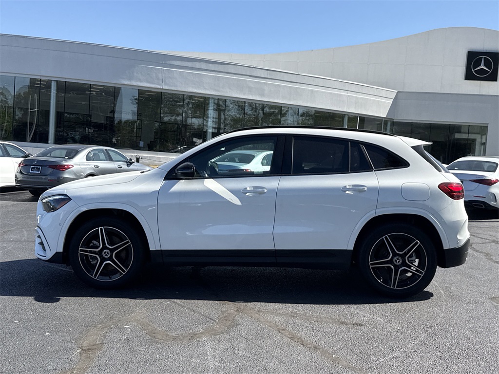 2025 Mercedes Benz GLA 250 photo 2