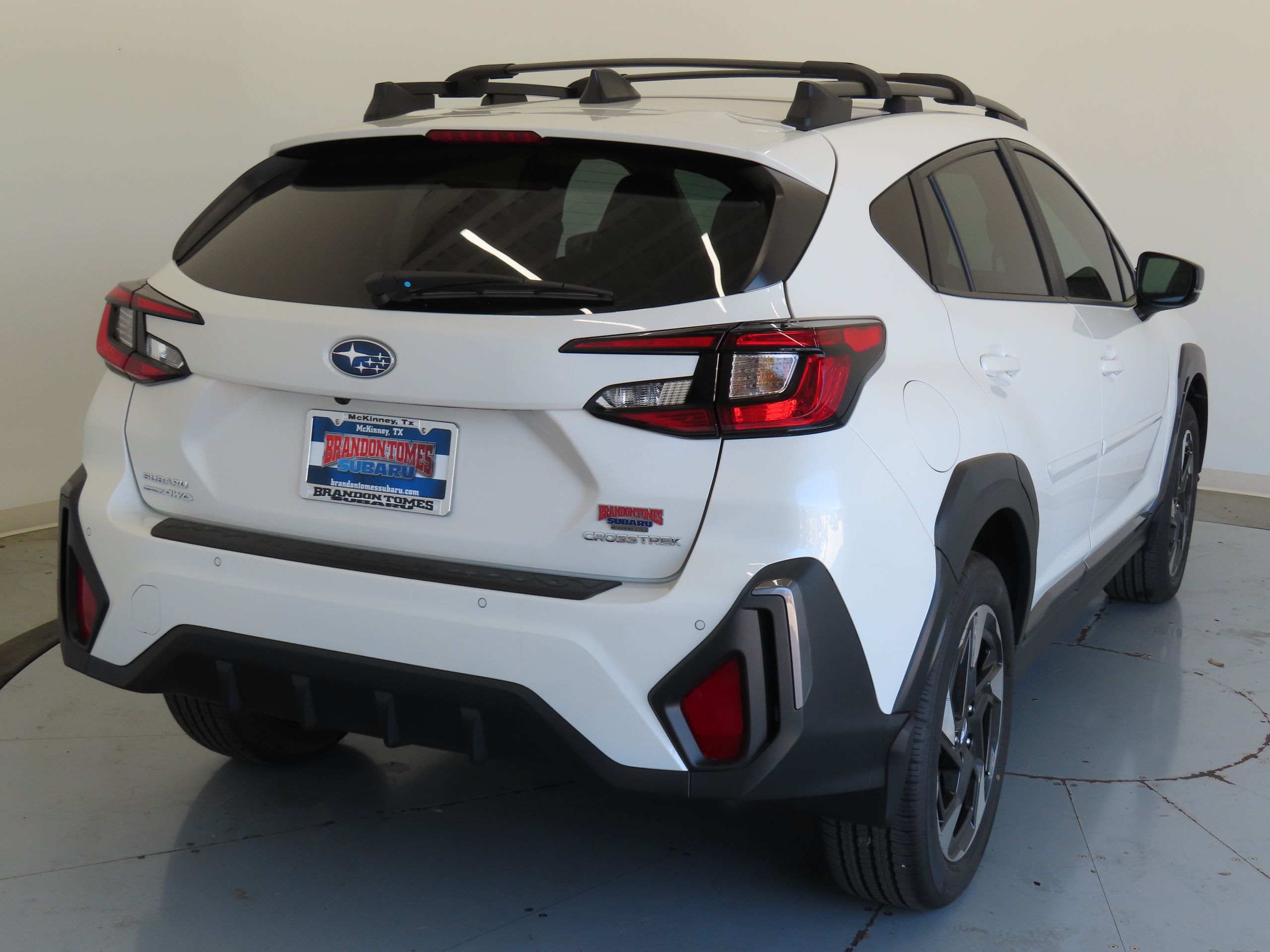 2025 Subaru Crosstrek Limited photo 3
