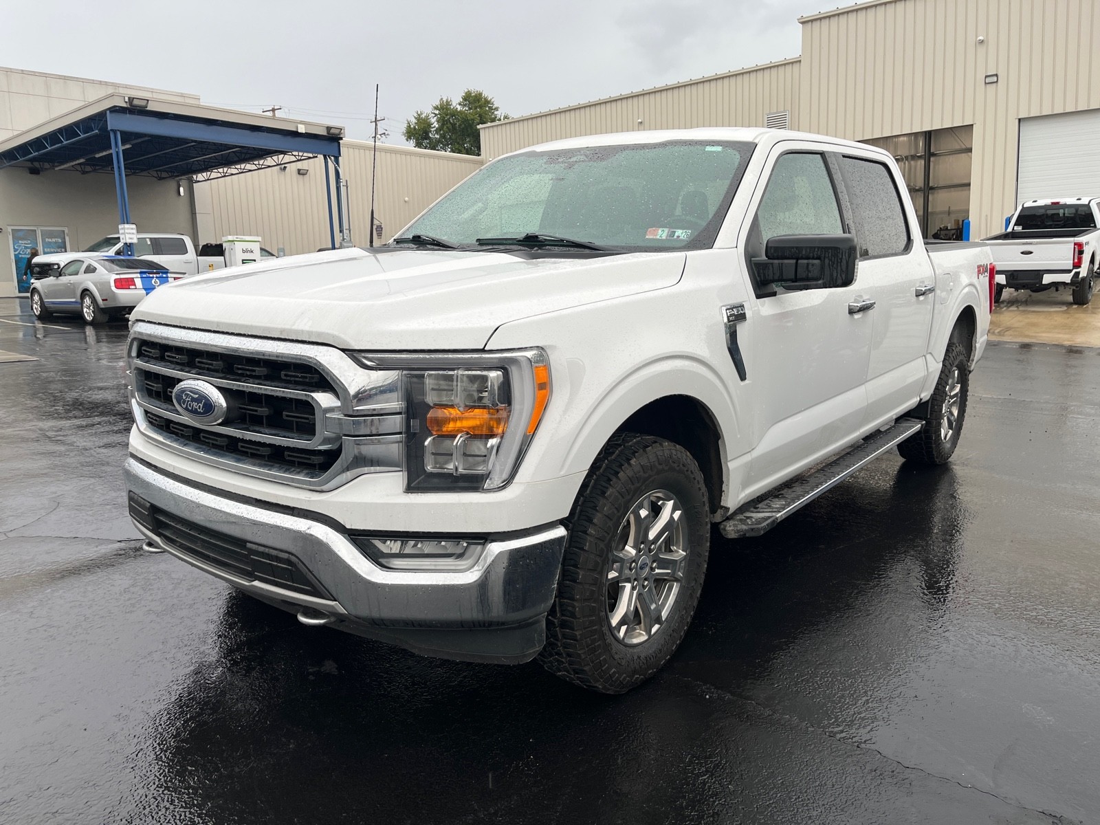2021 Ford F-150 XLT photo 4