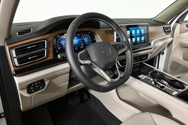 2026 Volkswagen Atlas SE Technology photo 5