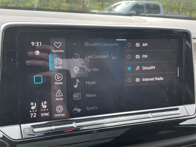 2025 Volkswagen Atlas SE Technology photo 23