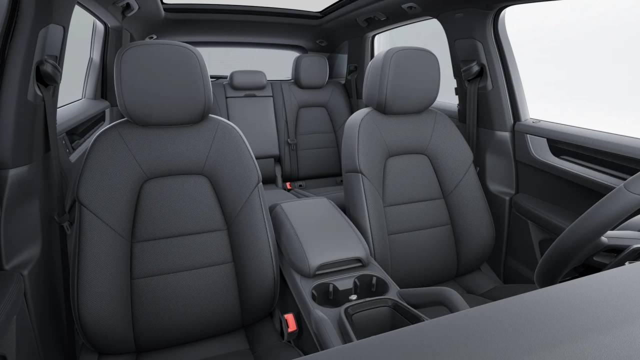 2026 Porsche Cayenne photo 9