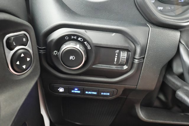 2024 Jeep Wrangler 4xe Sahara photo 20