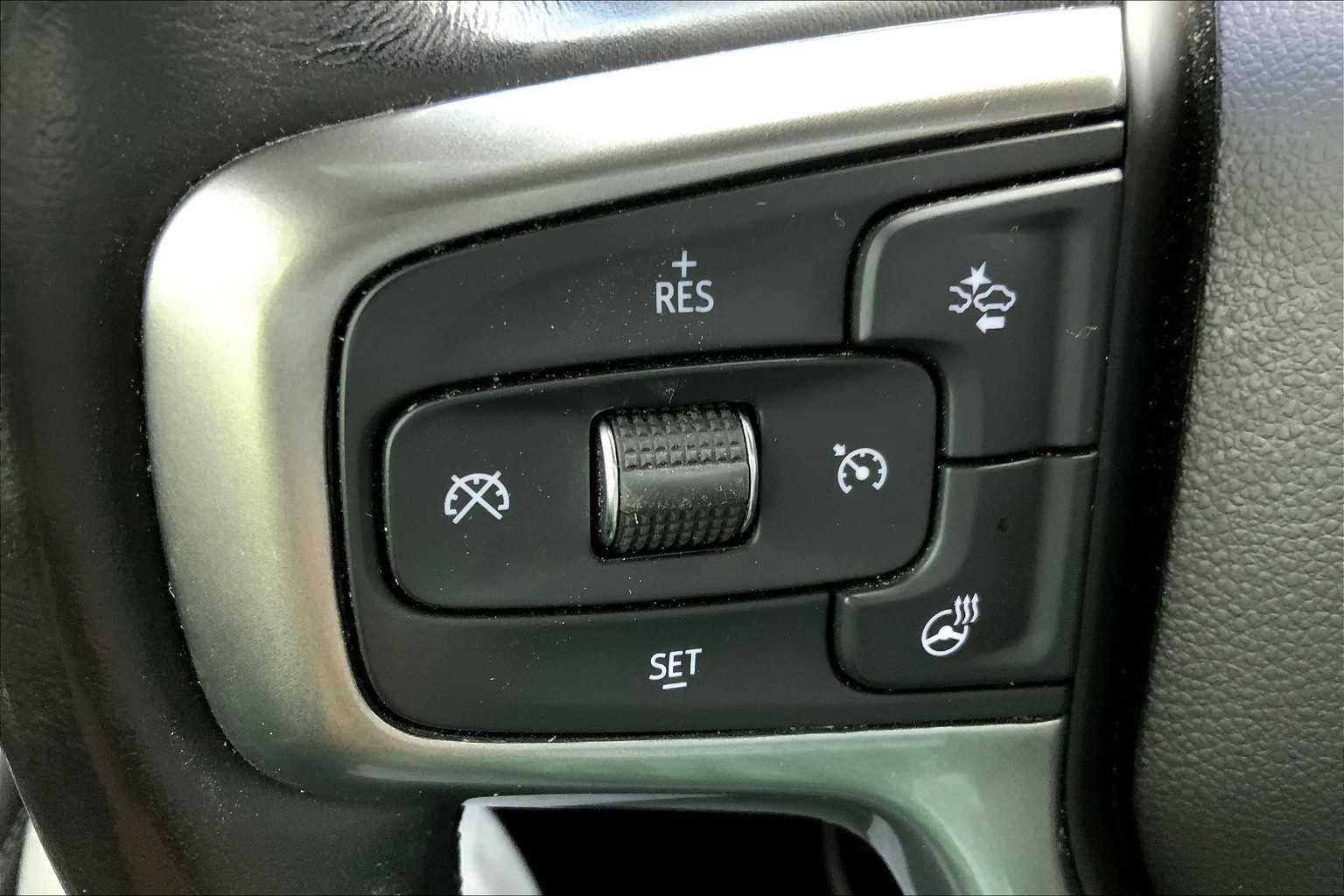 2021 Chevrolet Tahoe Z71 photo 20