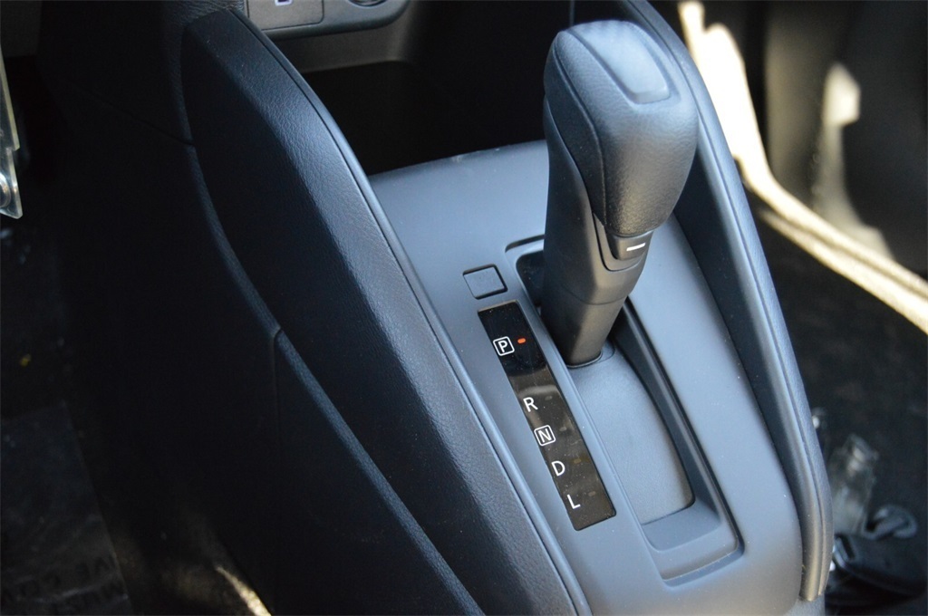 2025 Nissan Versa S photo 31
