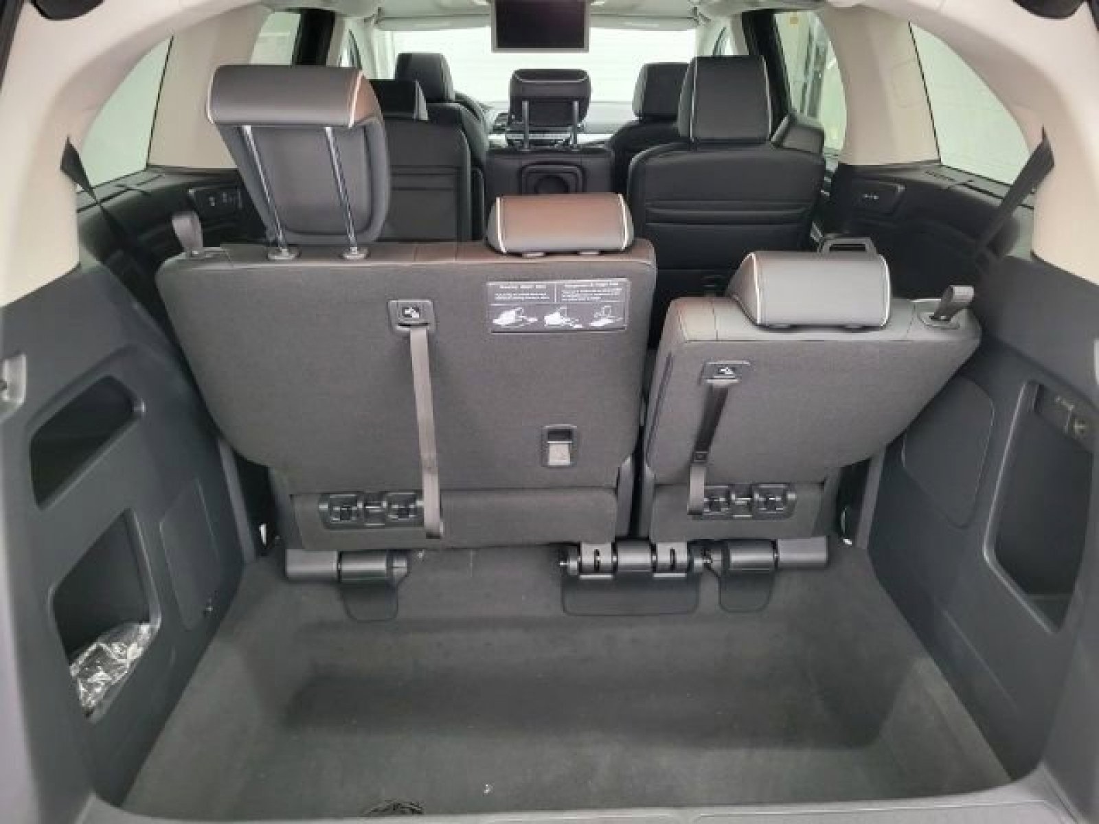 2026 Honda Odyssey Touring photo 20