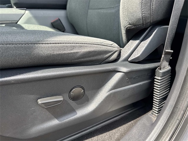 2024 Ford F-150 XLT photo 14