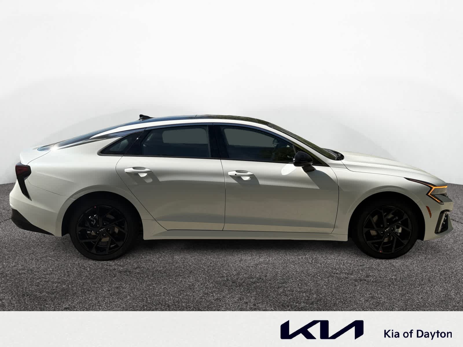 2026 Kia K5 GT-Line photo 4