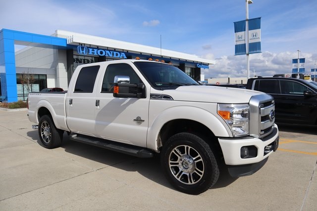 2016 Ford F-250 Super Duty Lariat's photo