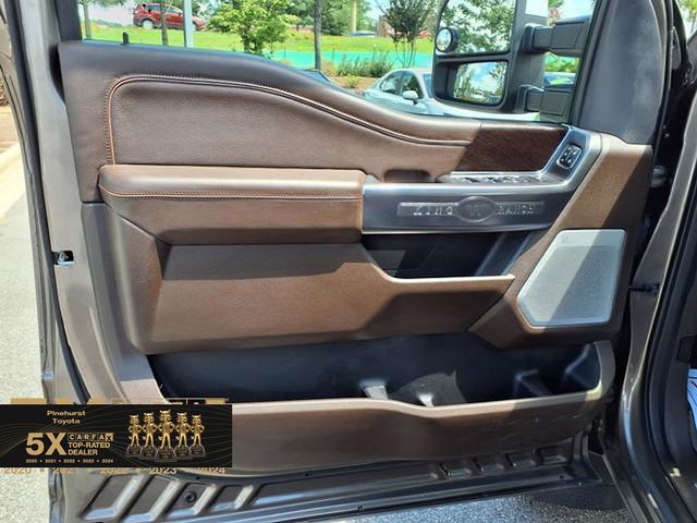 2023 Ford F-250 photo 28