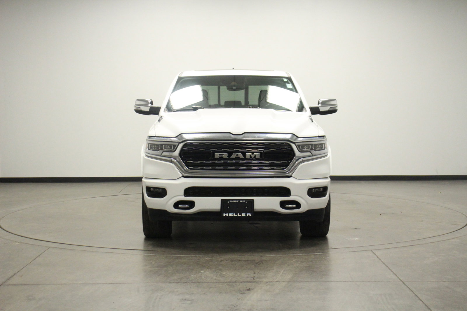 2024 Ram 1500 Limited photo 2