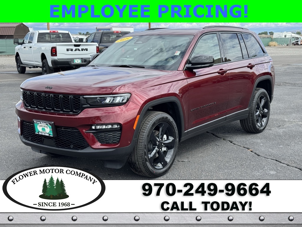 2025 Jeep Grand Cherokee Limited photo 3