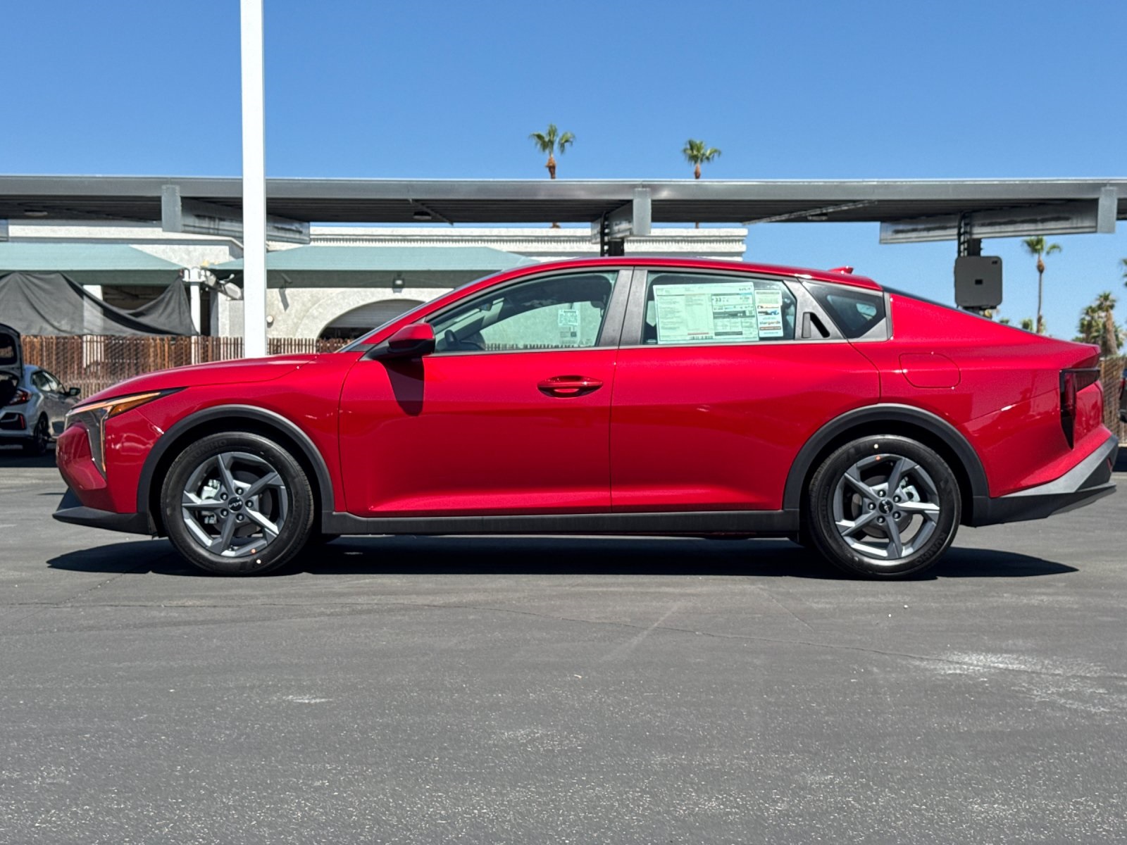 2025 Kia K4 LXS photo 2