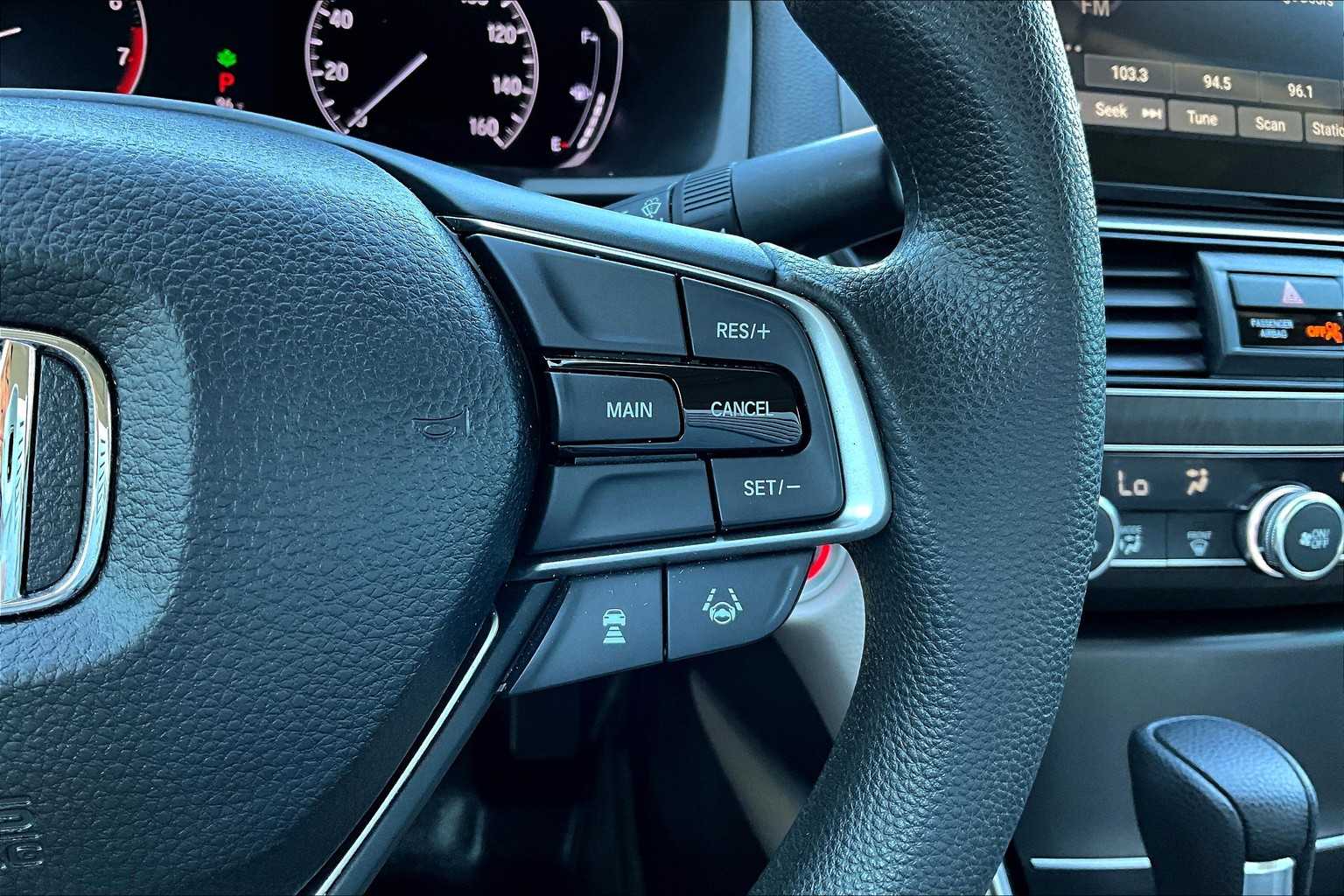 2018 Honda Accord EX 1.5T photo 24