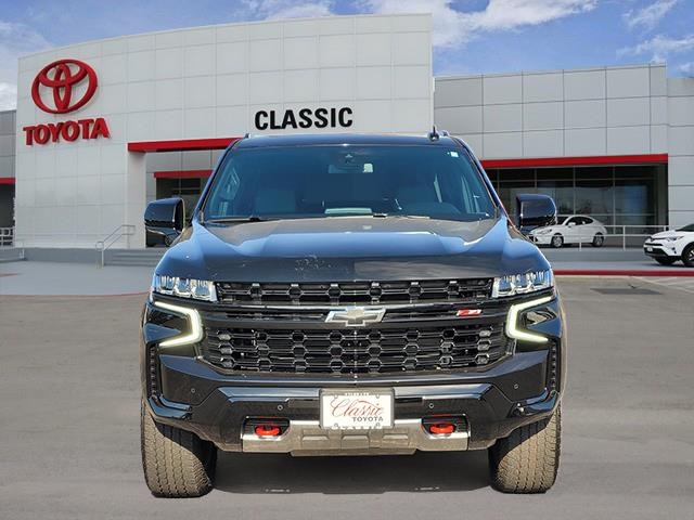 2024 Chevrolet Suburban Z71 photo 2